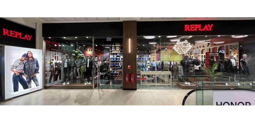 Replay Store, City Center One