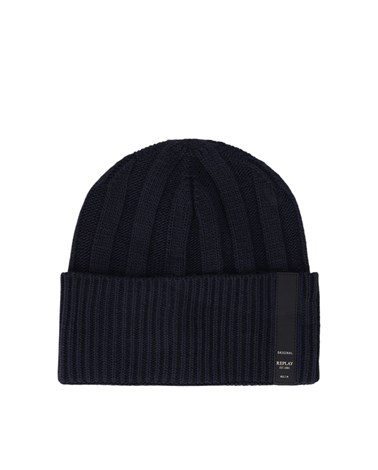 AM4248.003.A7003 Replay tamno plava rebrasta beanie kapa s logotip etiketom Replay tamno plava rebrasta beanie kapa s logotip etiketom
