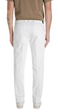 BENNI HYPERFLEX REGULAR FIT CHINO HLAČE U BIJELOJ BOJI M9722E 8366197 - 2