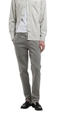 BENNI HYPERFLEX REGULAR FIT CHINO HLAČE U SIVOJ BOJI M9722E 8366197 - 2