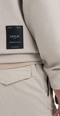 BEŽ SWEATSHIRT REGULARNOG KROJA S MINI NATPISOM - 5