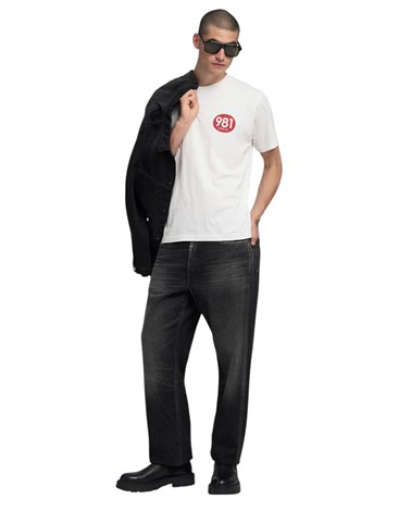 Replay bijela majica s printom replay 981 na prsima