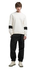 BIJELI SWEATSHIRT S PRINTOM I DETALJIMA NA RUKAVIMA - 1