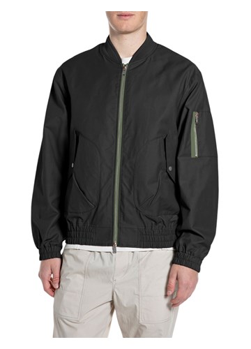 Replay CRNA BOMBER JAKNA OD KEPERA S IZVEZENIM PRINTOM - 1