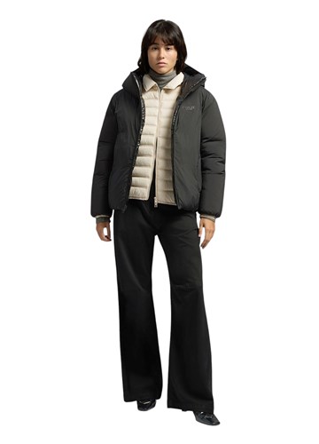 Replay CRNA PODSTAVLJENA JAKNA NOSIVA NA DVIJE STRANE - 1