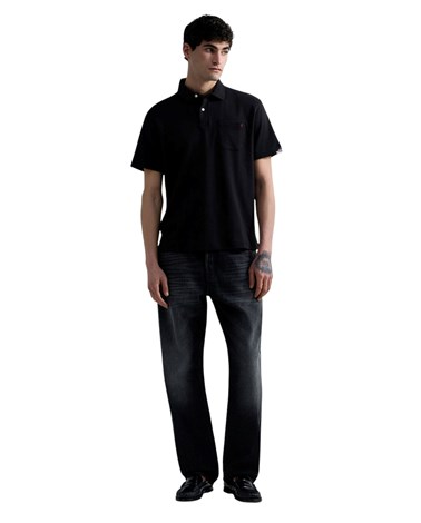 Replay crna polo majica od žerseja s džepićem i izvezenim slovom r