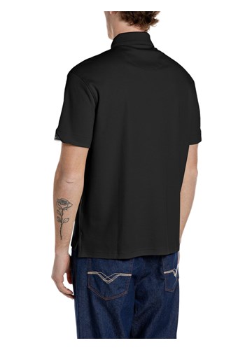 Replay CRNA POLO MAJICA OD ŽERSEJA S DŽEPIĆEM I IZVEZENIM SLOVOM R - 2