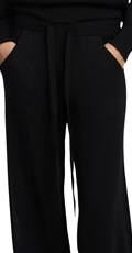CRNE REGULAR-FIT PLETENE HLAČE - 5
