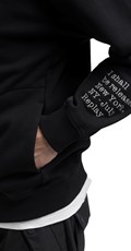 CRNI HOODIE S ISPISOM SLOVA NA RUKAVU - 6