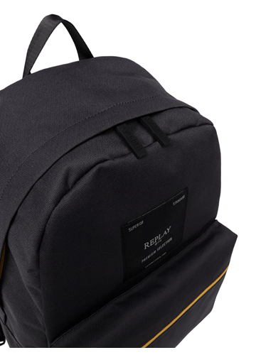 Replay CRNI RUKSAK S KONTRASTNIM DETALJIMA I UKRASNIM PRIVJESKOM  - 6