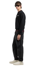 CRNI SWEATSHIRT S KONTRASTNIM NATPISOM - 4
