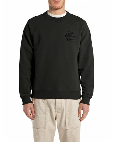 Replay crni sweatshirt s natpisom denim goods na prsima