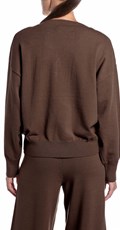 SMEĐI OVERSIZED PLETENI DŽEMPER S LAĐA IZREZOM - 1
