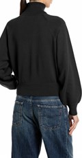 CRNI OVERSIZED PLETENI DŽEMPER S VISOKIM OVRATNIKOM I PUF RUKAVIMA - 2