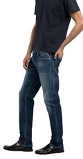 GROVER STRAIGHT FIT JEANS MA972  285 880 - 2