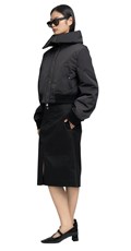 KRATKA BOMBER JAKNA S PREDIMENZIONIRANIM REVERIMA - 4