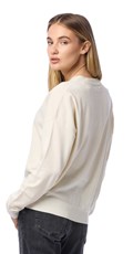 KREM BIJELI PULOVER SA SPUŠTENIM RAMENIMA - 4