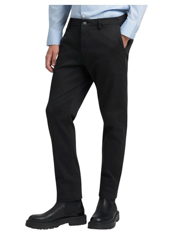 Replay BENNI HYPERFLEX REGULAR FIT CHINO HLAČE U CRNOJ BOJI M9722E 8366197 - 2