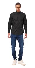 MUŠKA SLIM FIT KOŠULJA U CRNOJ BOJI - 1