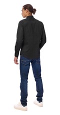 MUŠKA SLIM FIT KOŠULJA U CRNOJ BOJI - 4