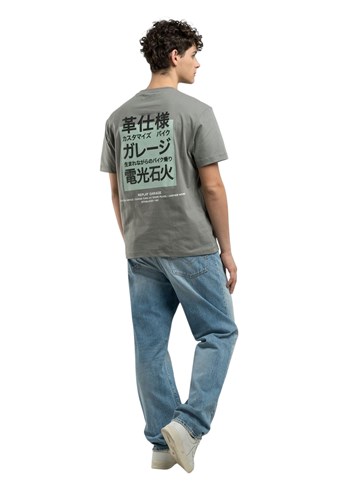 Replay SIVA PAMUČNA MAJICA S PRINTOM JAPANSKIH SLOVA - 2 Replay SIVA PAMUČNA MAJICA S PRINTOM JAPANSKIH SLOVA - 2