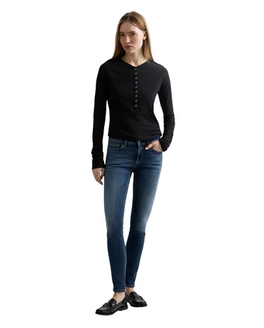 Replay uska crna majica od žerseja s nepravilnom teksturom