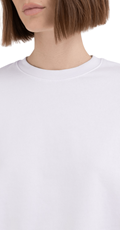BIJELI CROPPED SWEATSHIRT S MINI KONTRASTNIM NATPISOM - 6