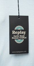 SVIJETLOPLAVA MAJICA REPLAY EARTH MADE S CVJETIĆIMA - 4