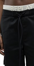 CRNE KRATKE JOGGER HLAČE  - 7