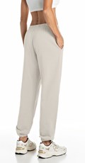 KREM BIJELA OVERSIZED JOGGER TRENIRKA S IZVEZENIM R DETALJEM - 2