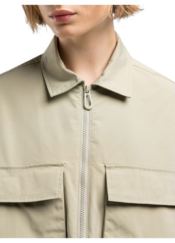 Replay ZELENA KRATKA JAKNA S VELIKIM DŽEPOVIMA - 7 Replay ZELENA KRATKA JAKNA S VELIKIM DŽEPOVIMA - 7