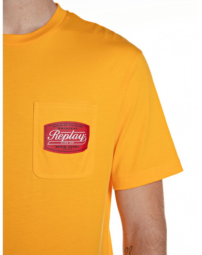 Replay ŽUTA PAMUČNA MAJICA S DŽEPOM I VINTAGE LOGOM - 4